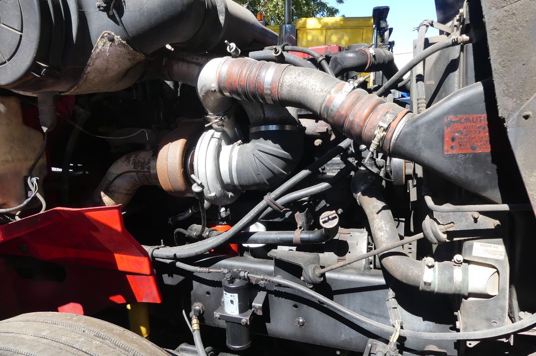 2000 INTERNATIONAL 9400i - Image 15